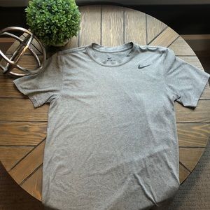 Grey Nike DRI-FIT short sleeve tee-shirt